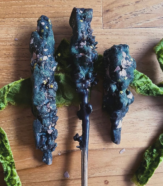 Raven Hag Tapers