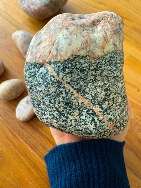 Pink Granite : Found